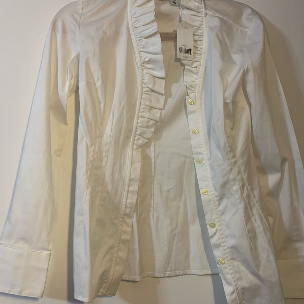 Ruffled collar button down with flair